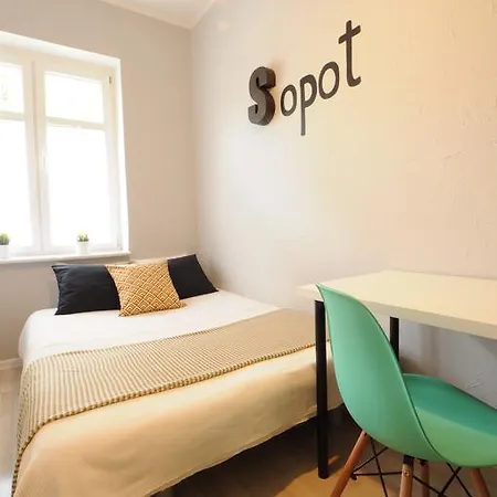 Sopockie Pokoje - Ksiazat Pomorskich 23 * Sopot